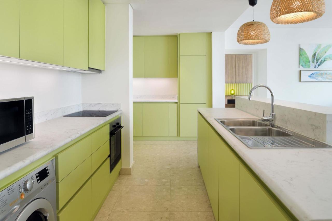 Element By Westin City Center Doha Exterior photo A kitchen