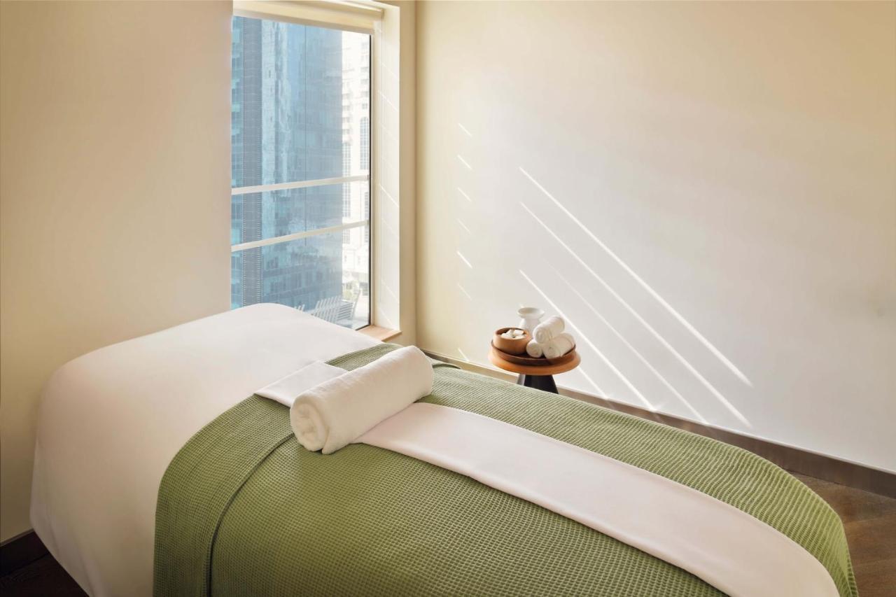 Element By Westin City Center Doha Exterior photo A massage bed